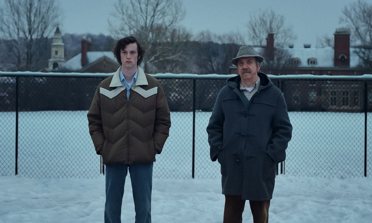 The Holdovers movie still-2
