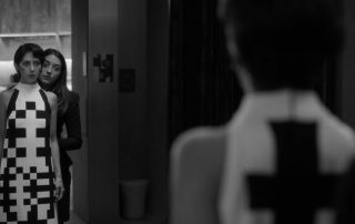 Two People Exchanging Saliva_highres_Still_01_Zar Amir_Luàna Bajrami_DOP_Alexandra_de_Saint_Blanquat