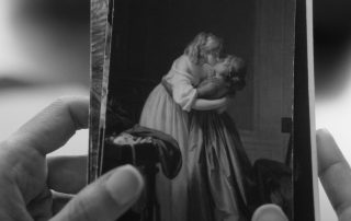 Two People Exchanging Saliva_highres_Still_06_DOP_Alexandra_de_Saint_Blanquat